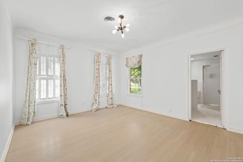 107 Thelma San Antonio TX 78212