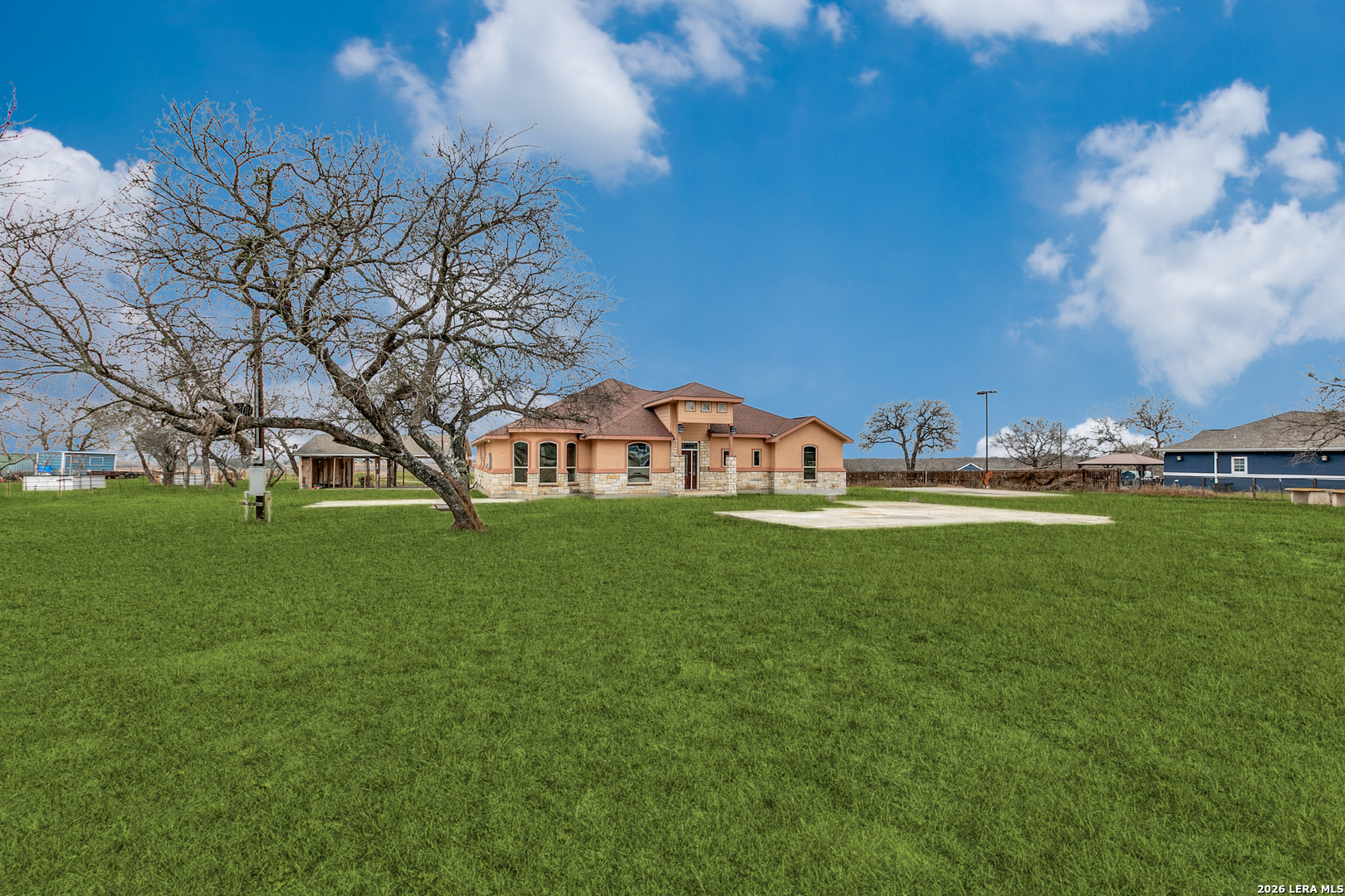 470 Blue Quail Lytle TX 78052