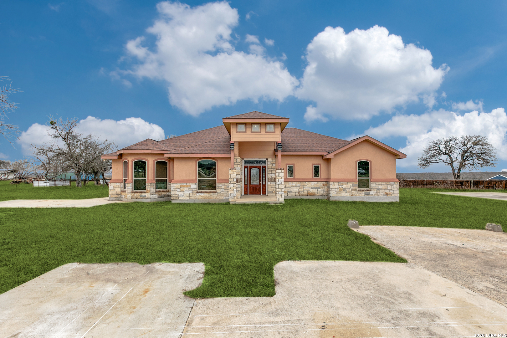 470 Blue Quail Lytle TX 78052