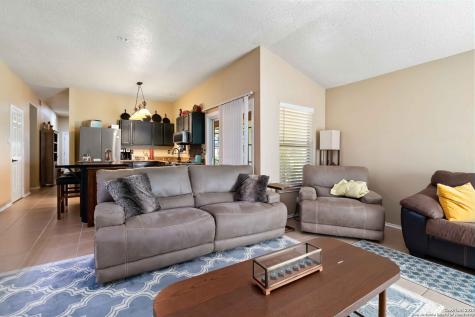 7730 Ridge Mist San Antonio TX 78239