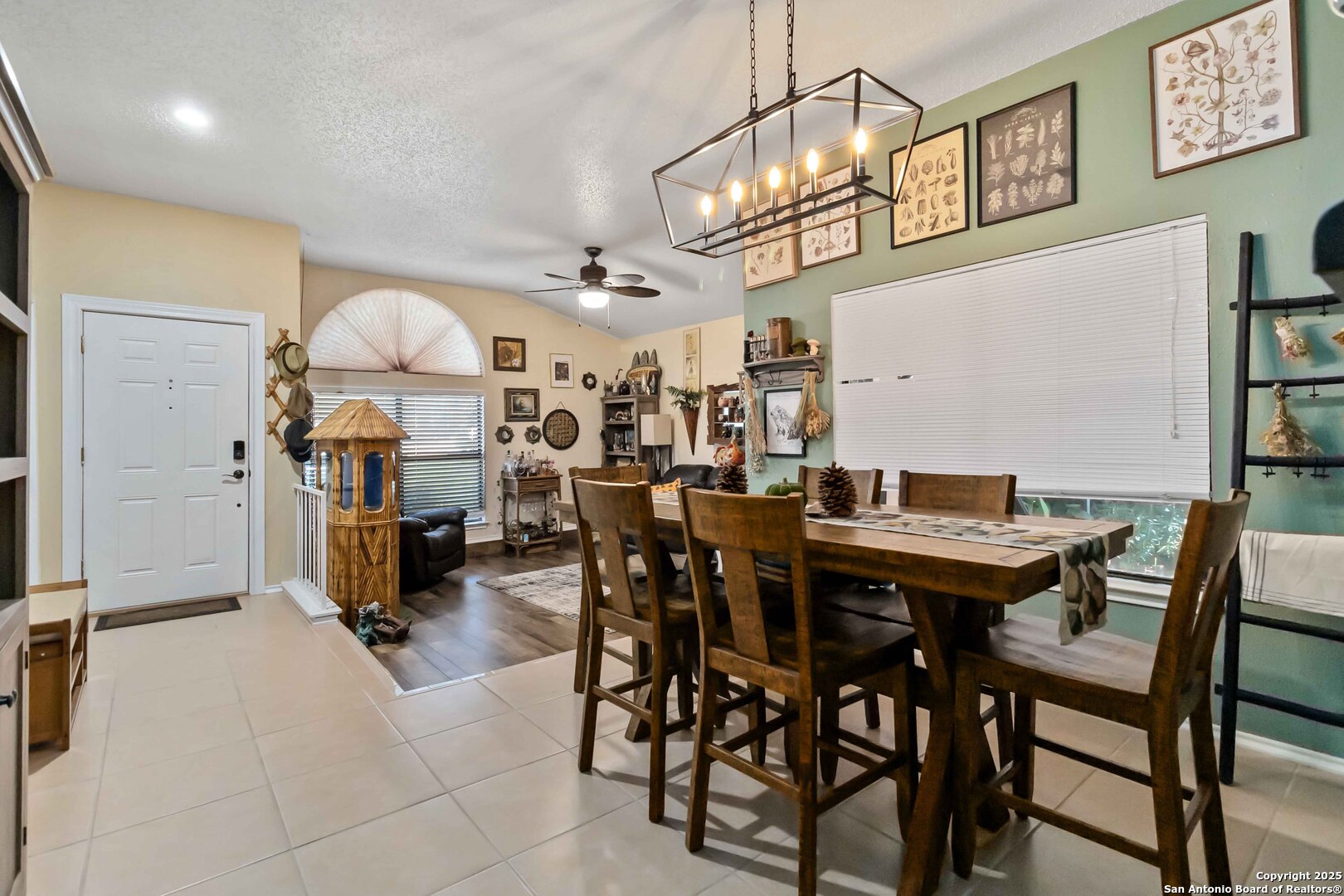 7730 Ridge Mist San Antonio TX 78239
