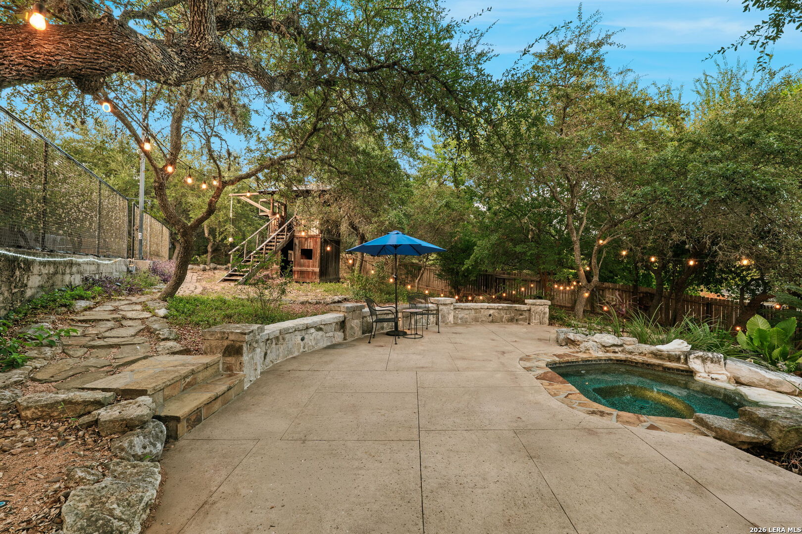 8255 Colonial Woods Boerne TX 78015