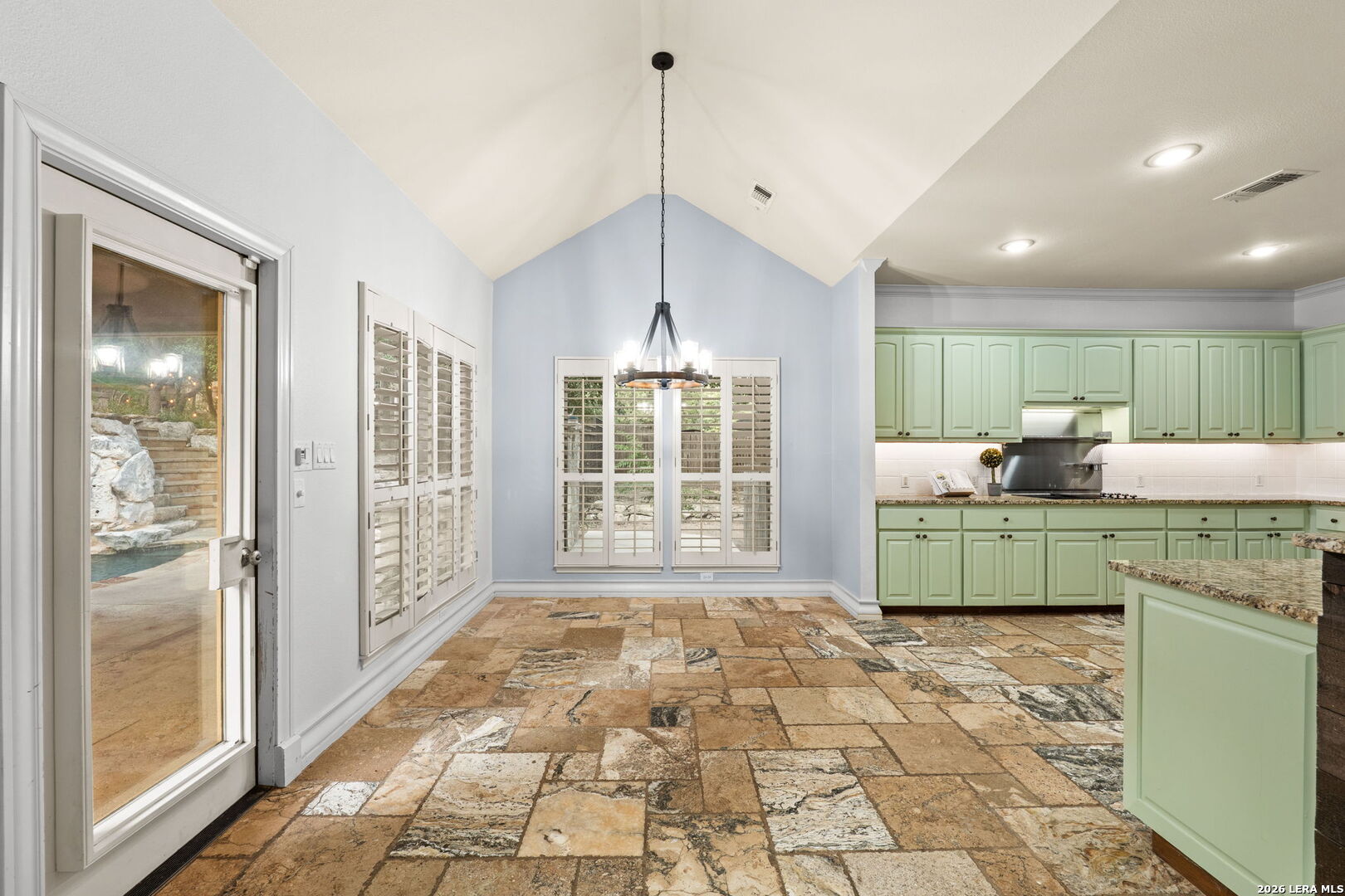 8255 Colonial Woods Boerne TX 78015