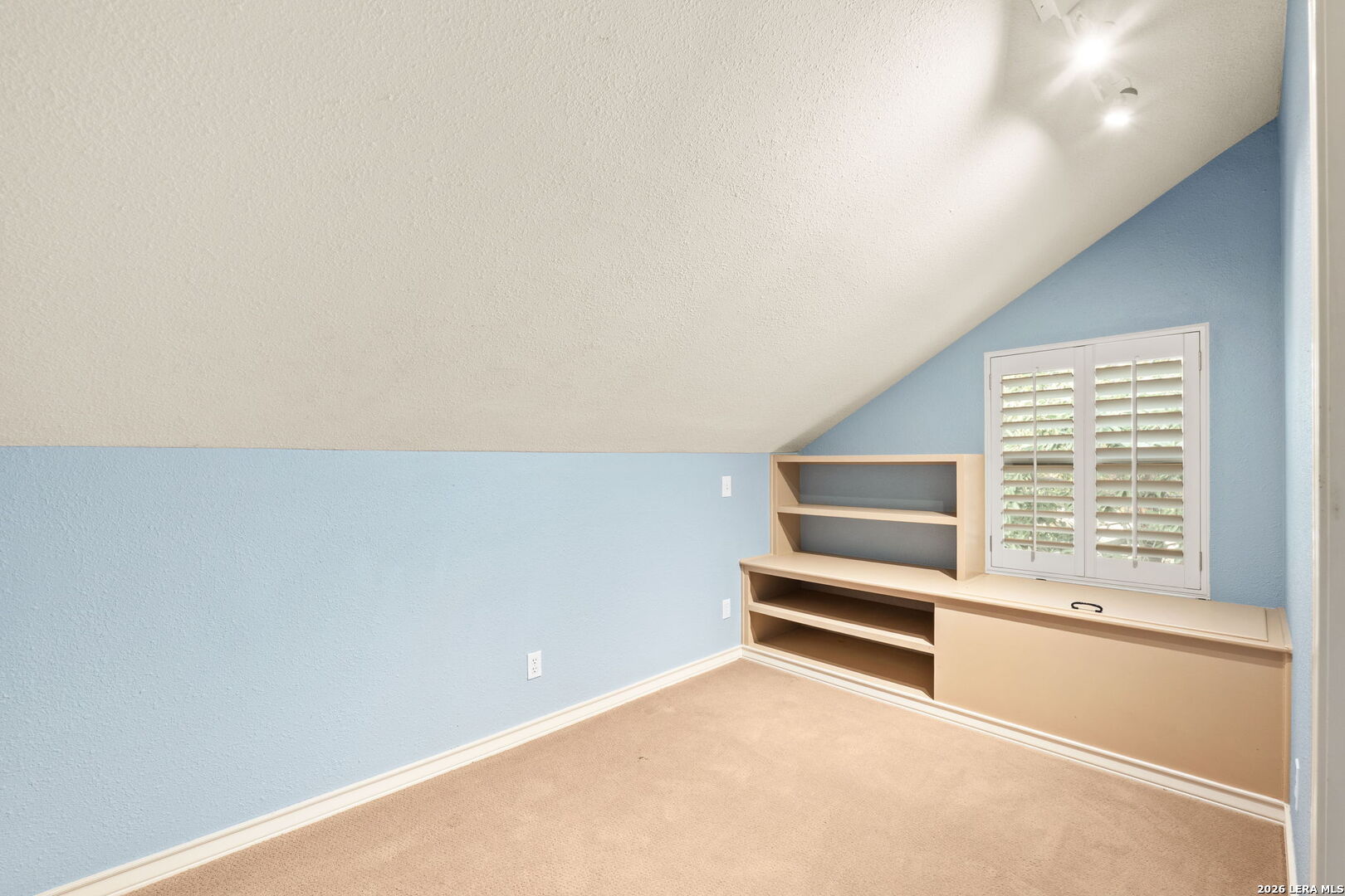 8255 Colonial Woods Boerne TX 78015