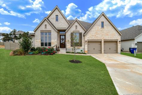 411 Bridle Trail New Braunfels TX 78132