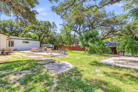 221 W Highland Drive Boerne TX 78006