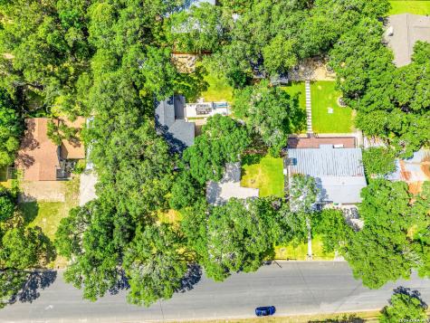 221 W Highland Drive Boerne TX 78006