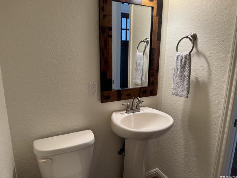 2712 Crest Ridge Drive New Braunfels TX 78132