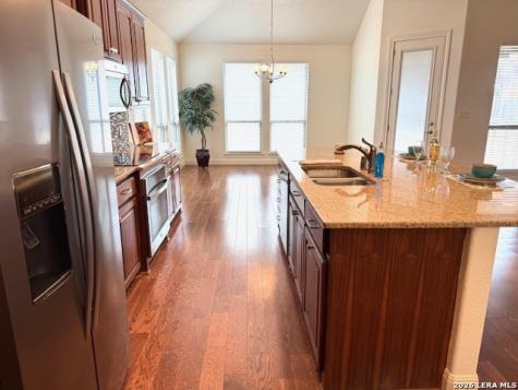 2712 Crest Ridge Drive New Braunfels TX 78132
