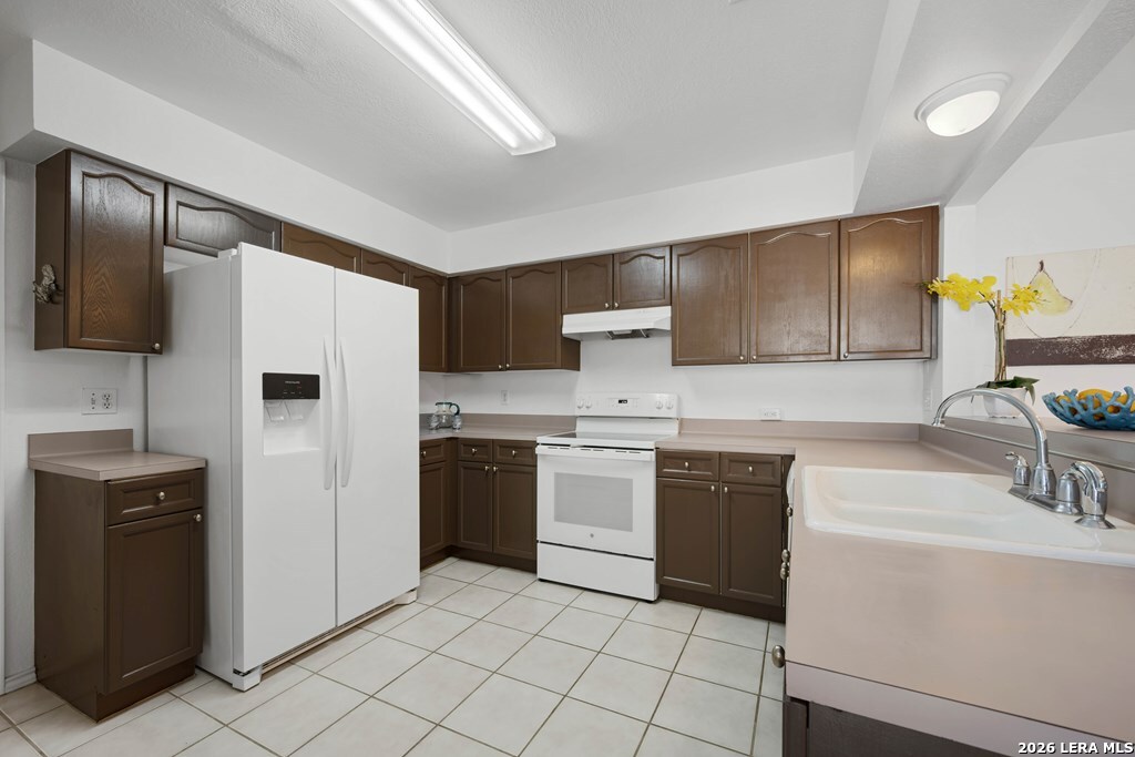 135 Santa Fe Drive Rockport TX 78382