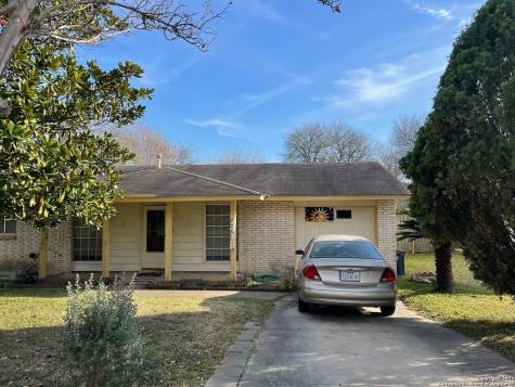 7418 Village Oak Drive Live Oak TX 78233