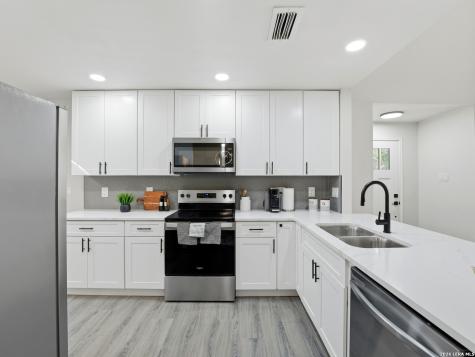 858 Amberstone San Antonio TX 78258