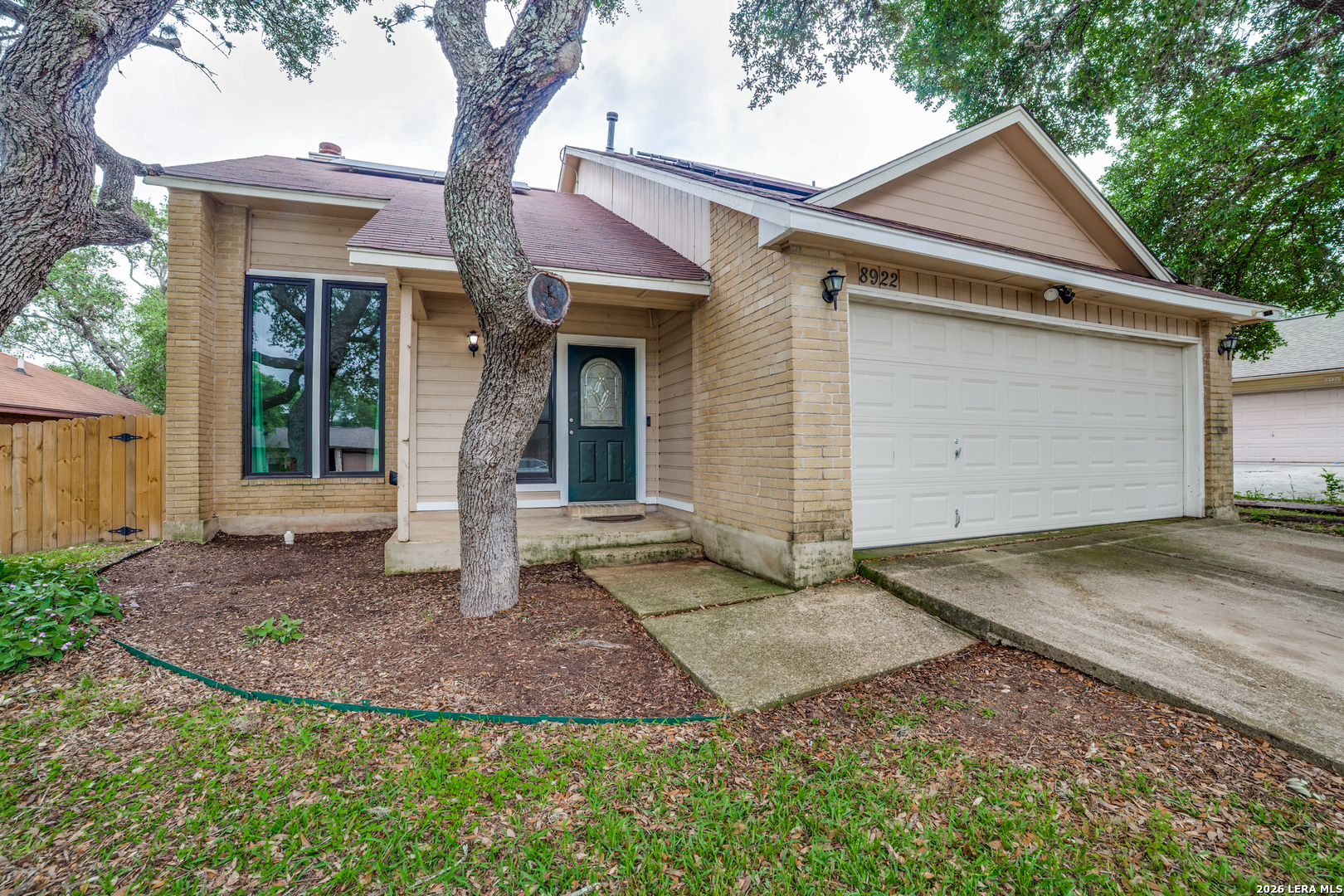 8922 Silent Cross San Antonio TX 78250