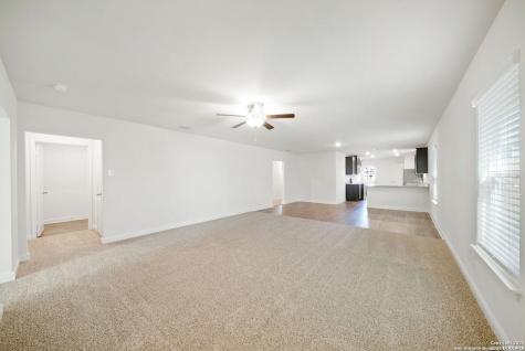 7326 Sharma Valley San Antonio TX 78252