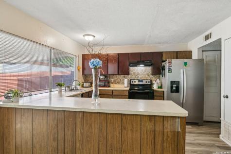 6934 Neston Drive San Antonio TX 78239