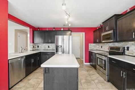 78 Viking Oak San Antonio TX 78247