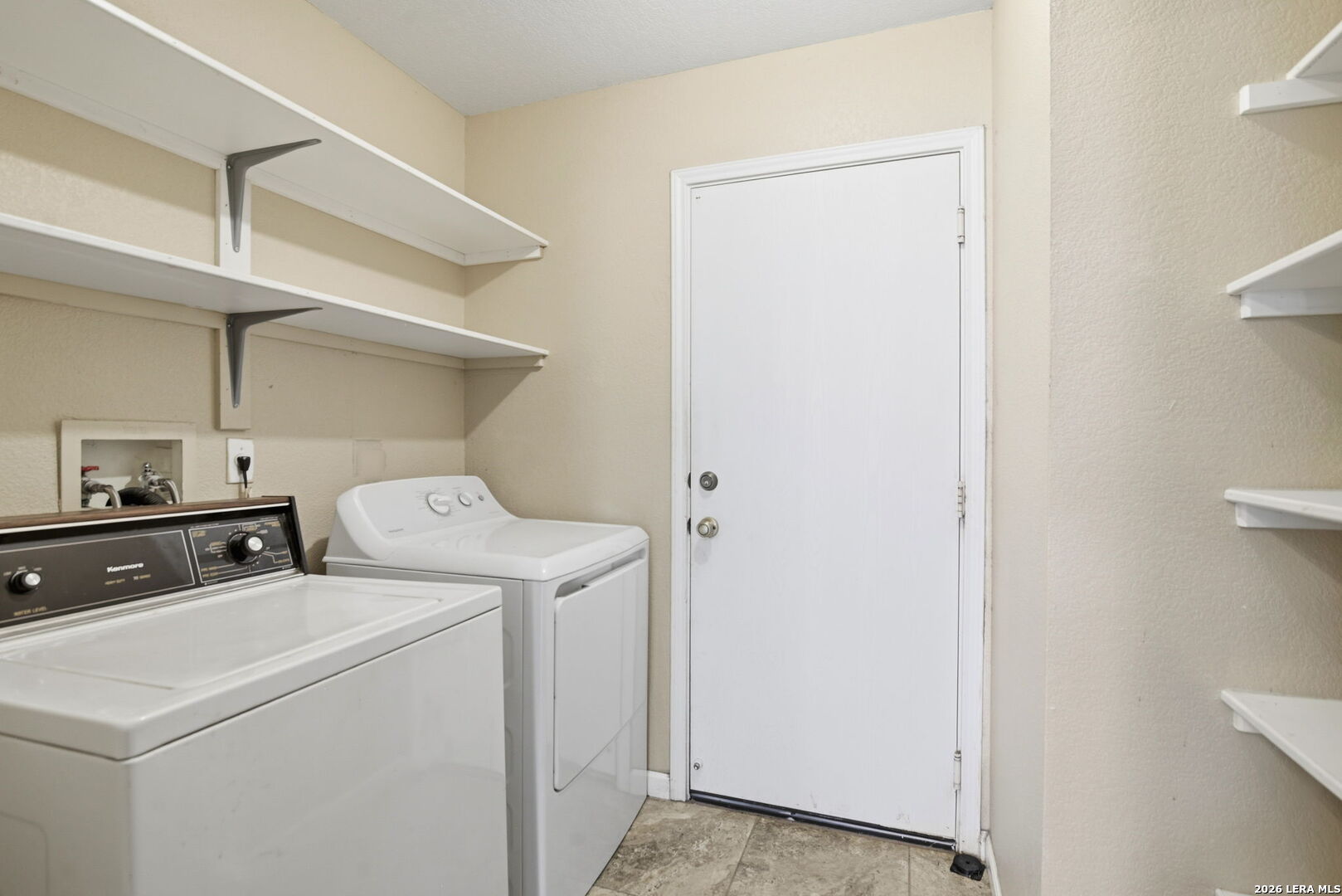 78 Viking Oak San Antonio TX 78247