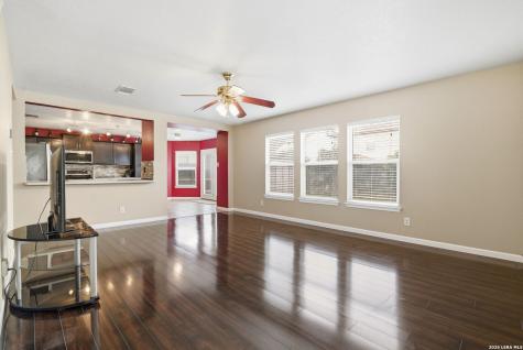 78 Viking Oak San Antonio TX 78247