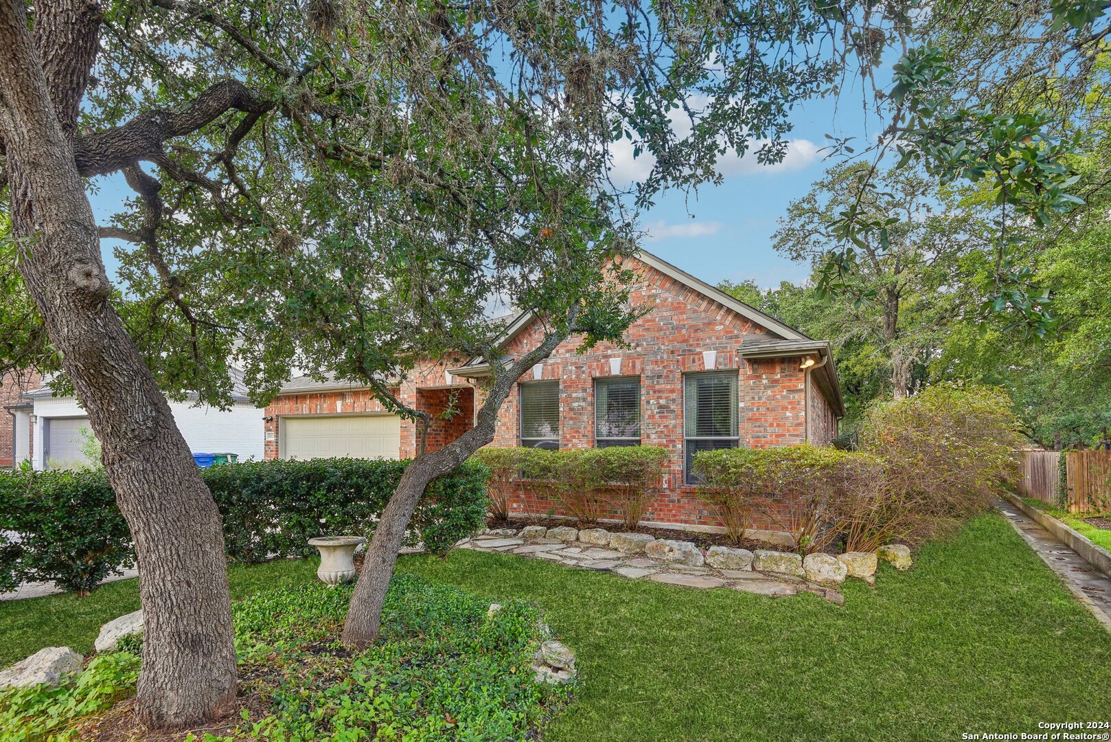 8003 Jalane Oaks San Antonio TX 78255