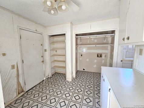622 Sacramento San Antonio TX 78212