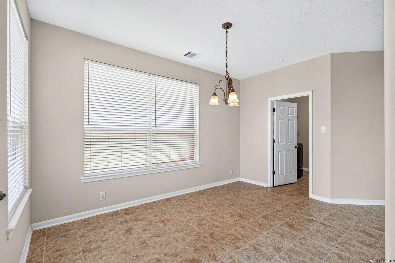 1763 Heavens Peak San Antonio TX 78258