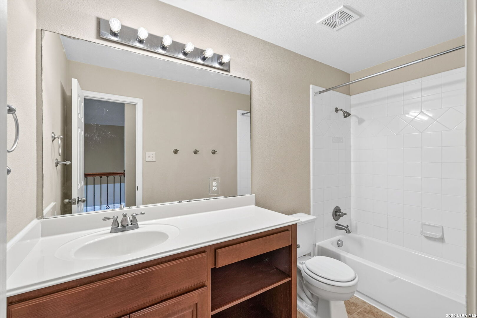 1763 Heavens Peak San Antonio TX 78258