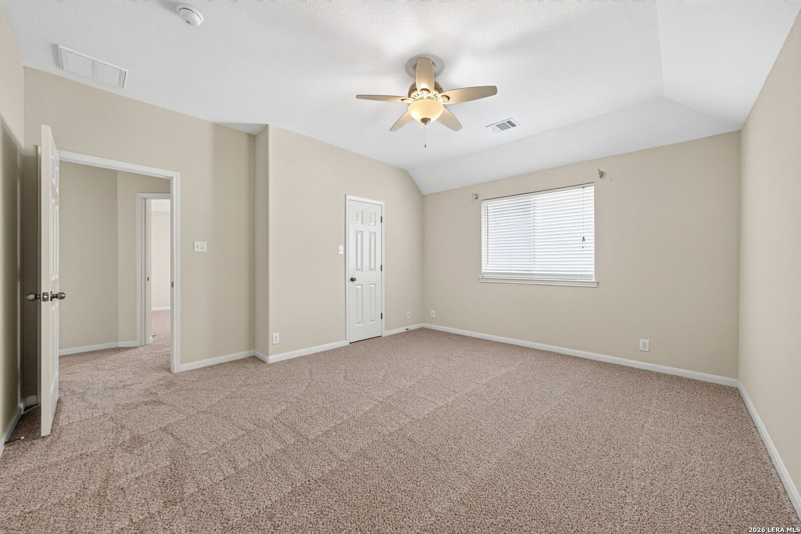 1763 Heavens Peak San Antonio TX 78258