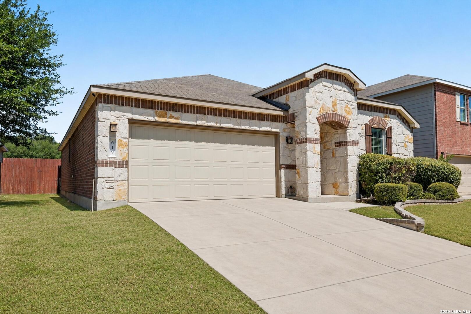 619 Trinity Meadow San Antonio TX 78260