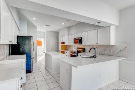 8839 Goodwick Heights San Antonio TX 78254