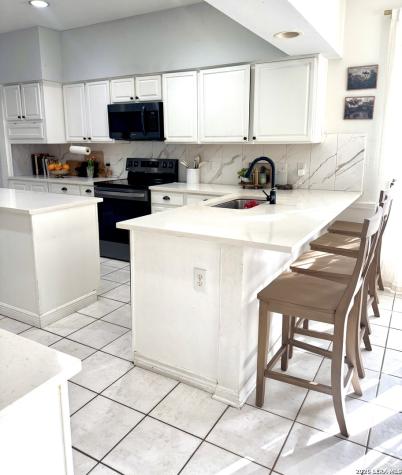 8839 Goodwick Heights San Antonio TX 78254