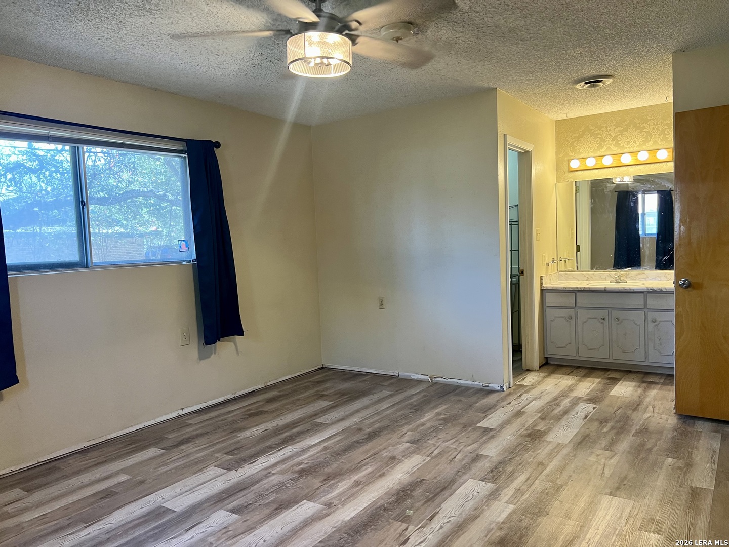 215 Lantana Lane Pleasanton TX 78064