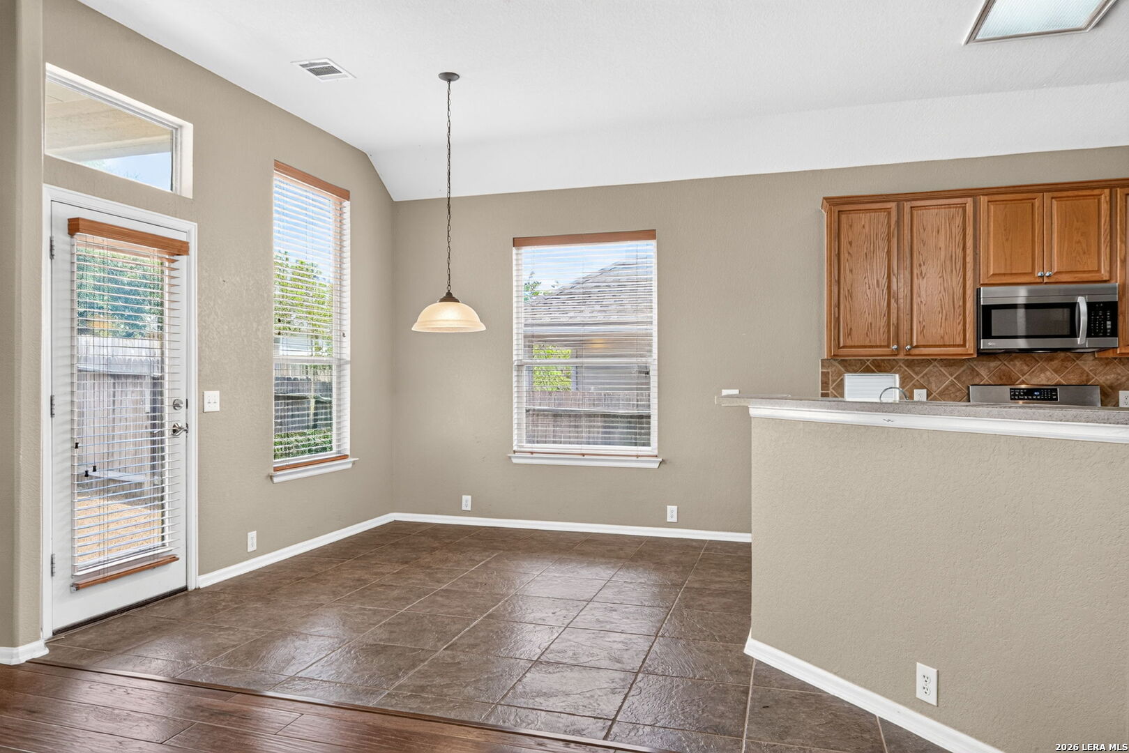 1403 Alpine Pond San Antonio TX 78260