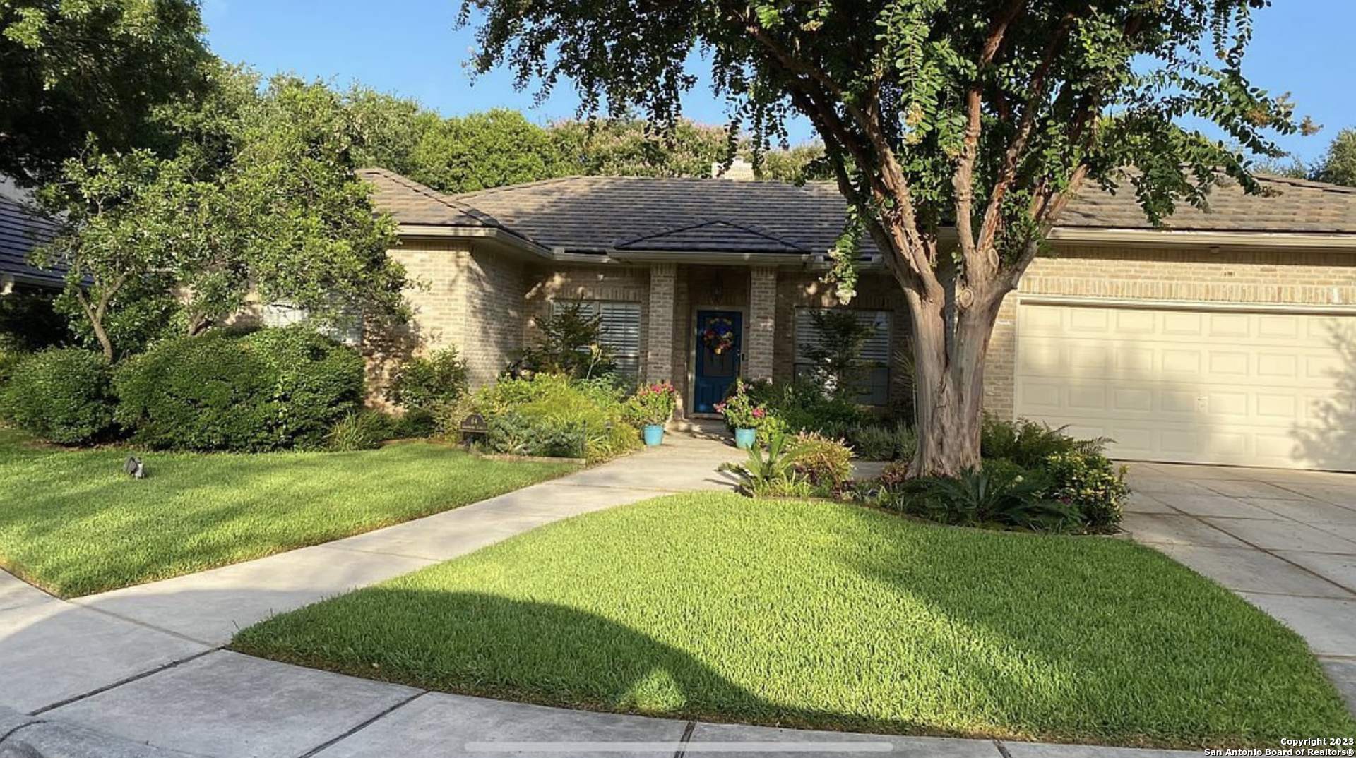 64 Granburg Circle San Antonio TX 78218