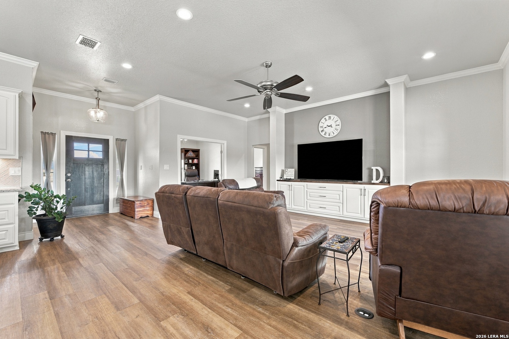 2741 County Road 357 La Vernia TX 78121
