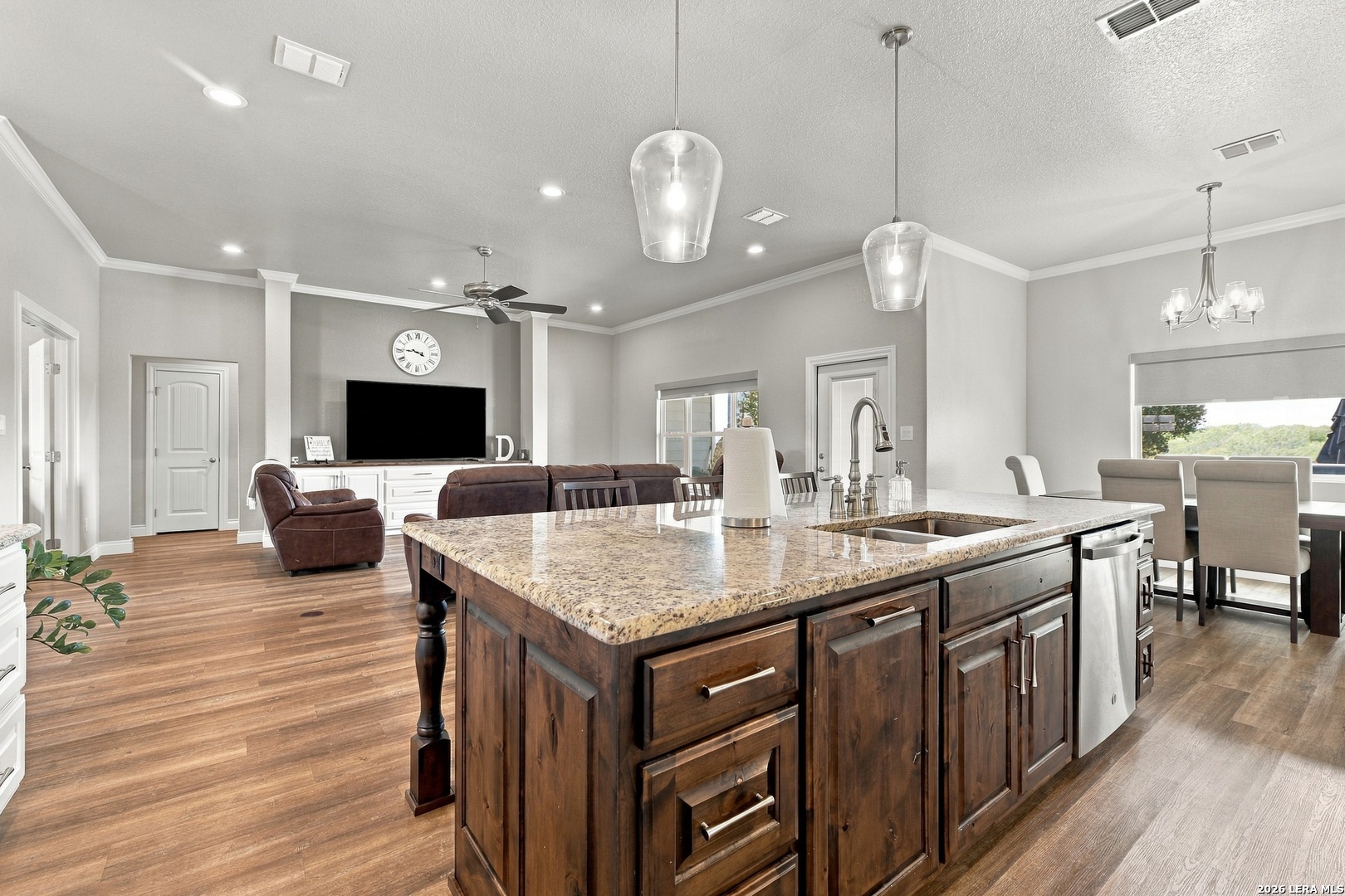 2741 County Road 357 La Vernia TX 78121