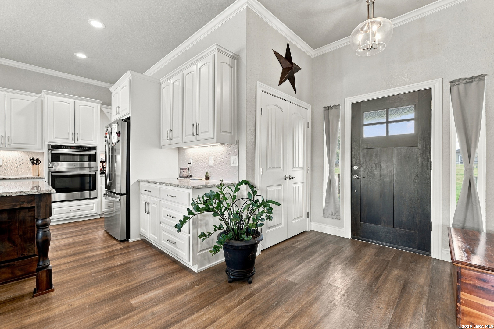 2741 County Road 357 La Vernia TX 78121