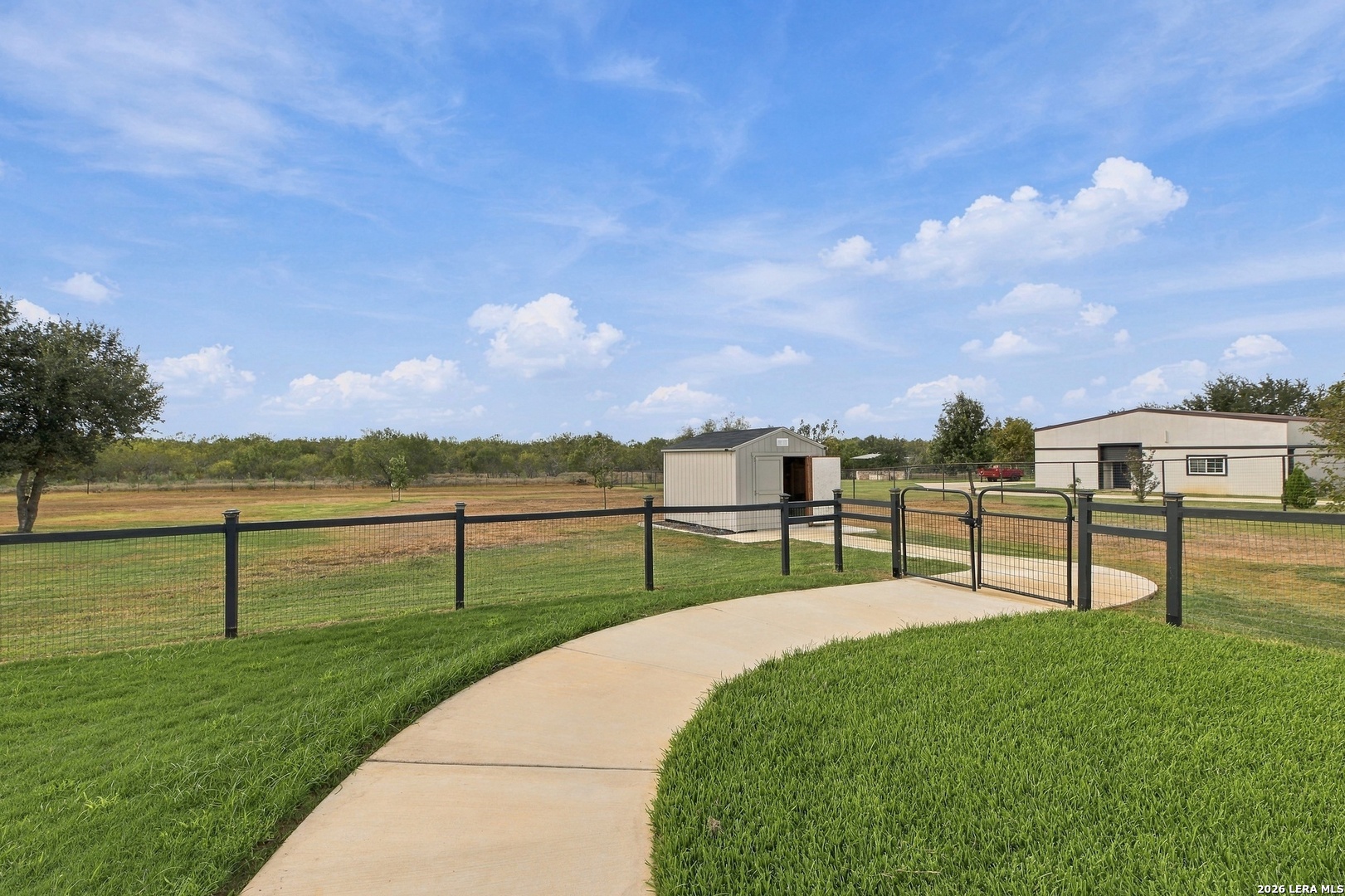 2741 County Road 357 La Vernia TX 78121