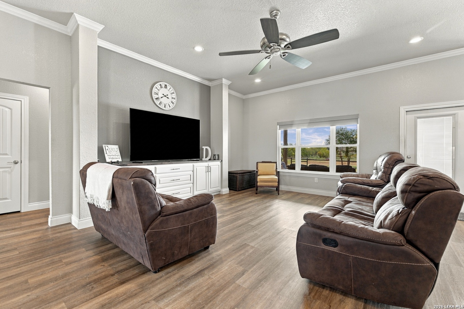 2741 County Road 357 La Vernia TX 78121