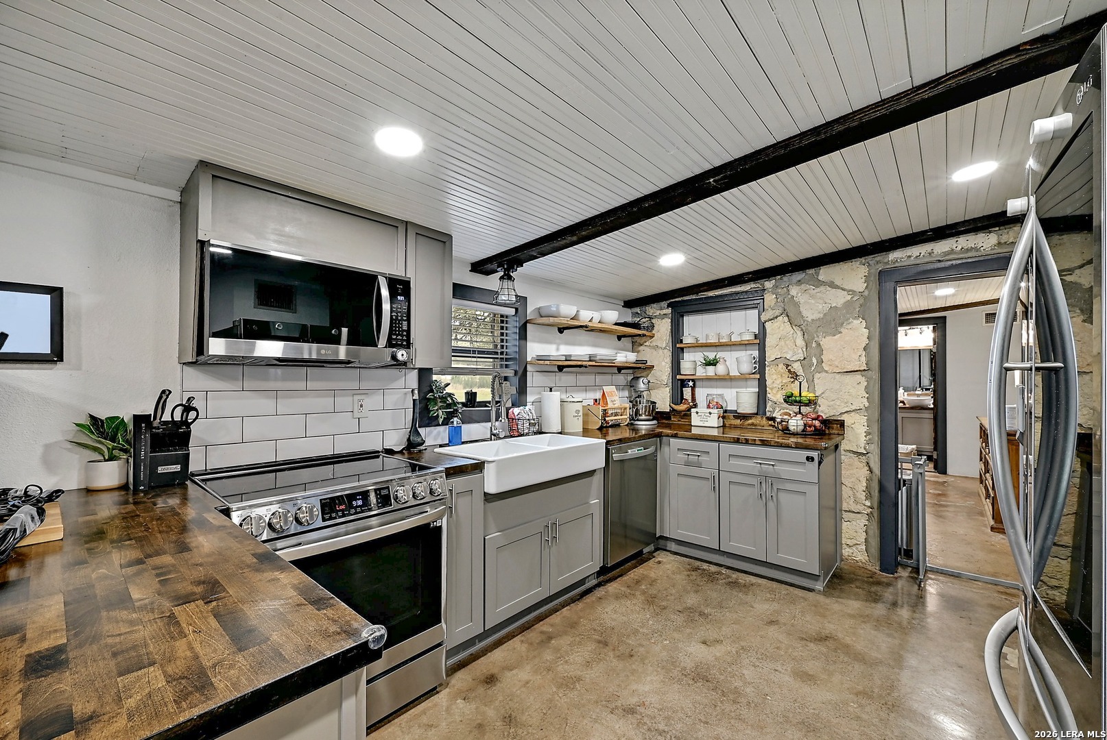 3513 N Us Highway 281 Blanco TX 78606