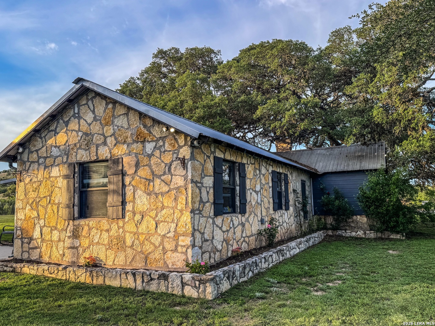 3513 N Us Highway 281 Blanco TX 78606