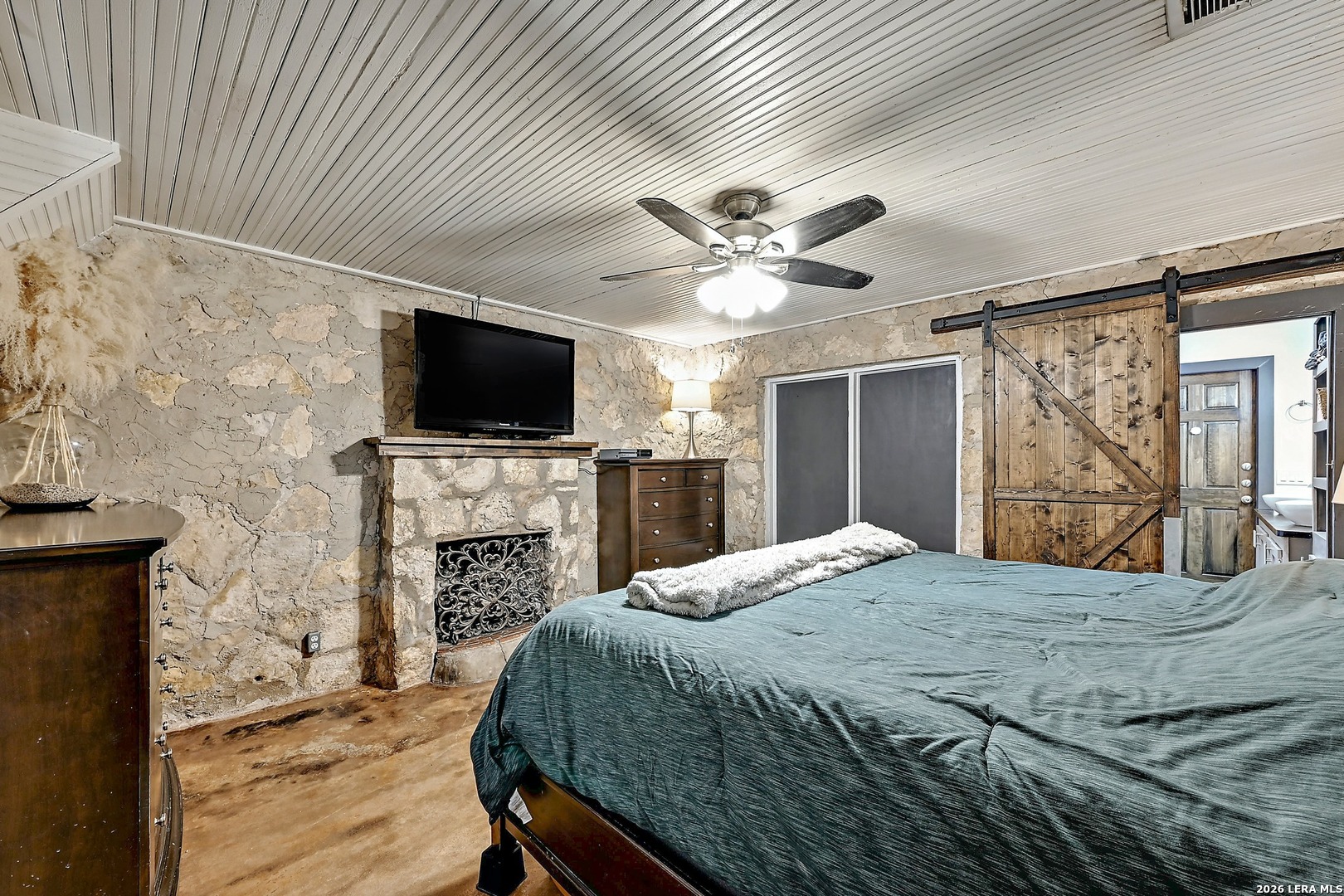 3513 N Us Highway 281 Blanco TX 78606