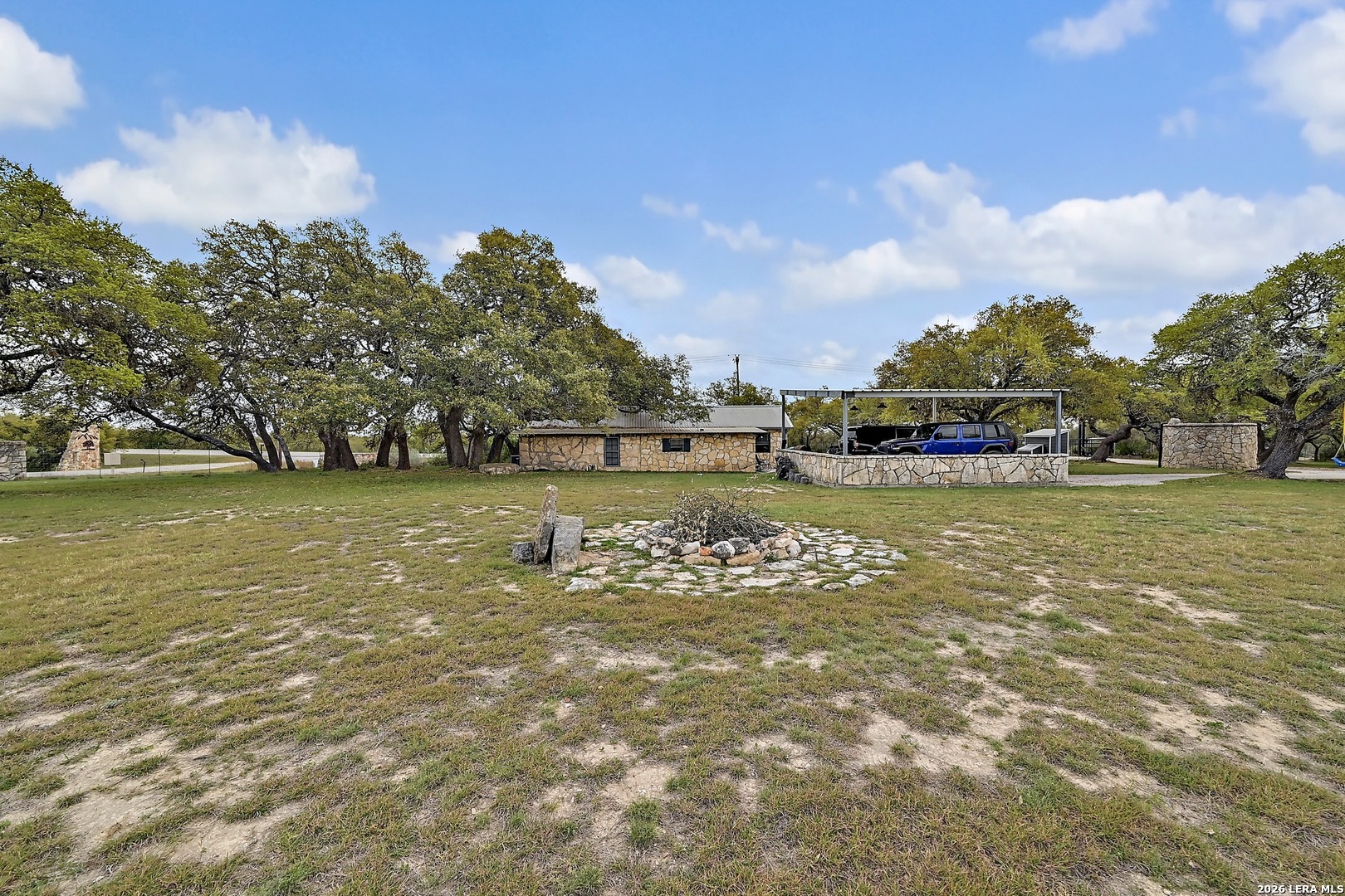 3513 N Us Highway 281 Blanco TX 78606