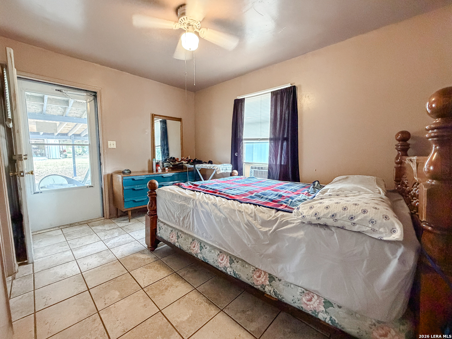 215 W W 3rd Street Camp Wood TX 78833
