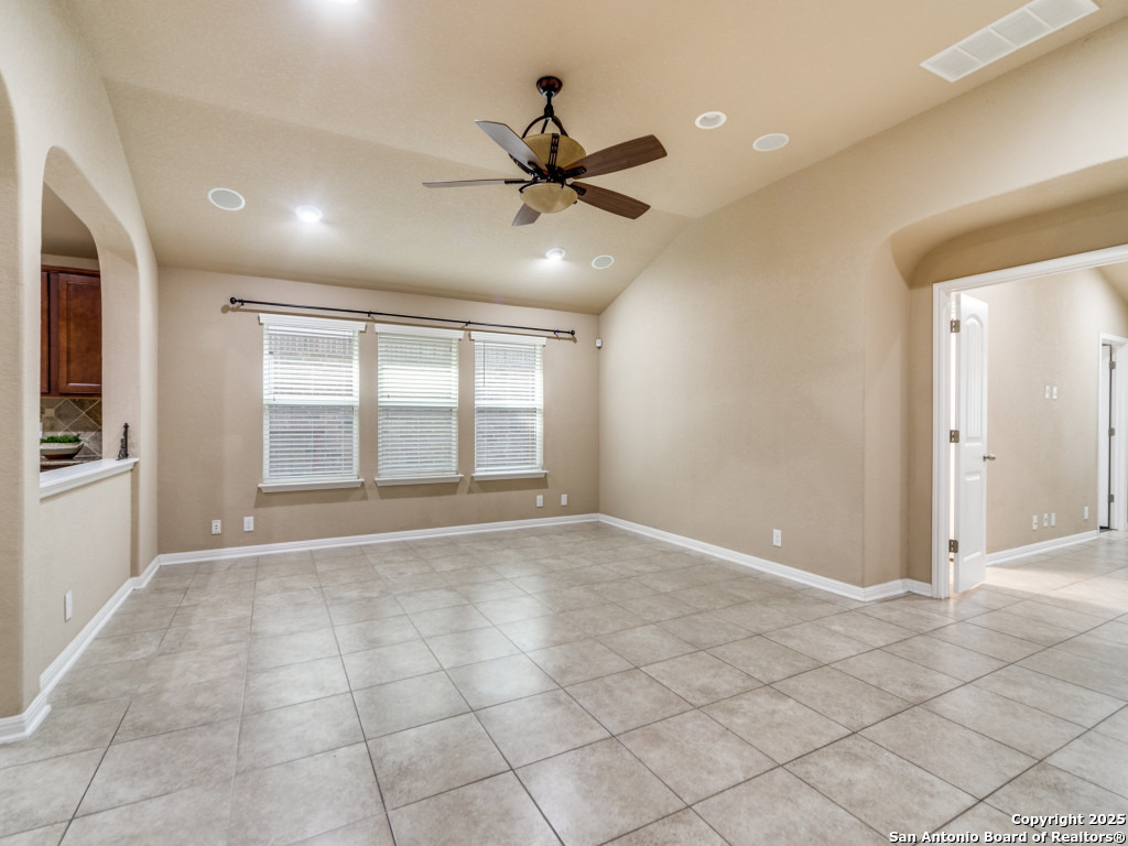 5627 Cypress Dawn San Antonio TX 78253