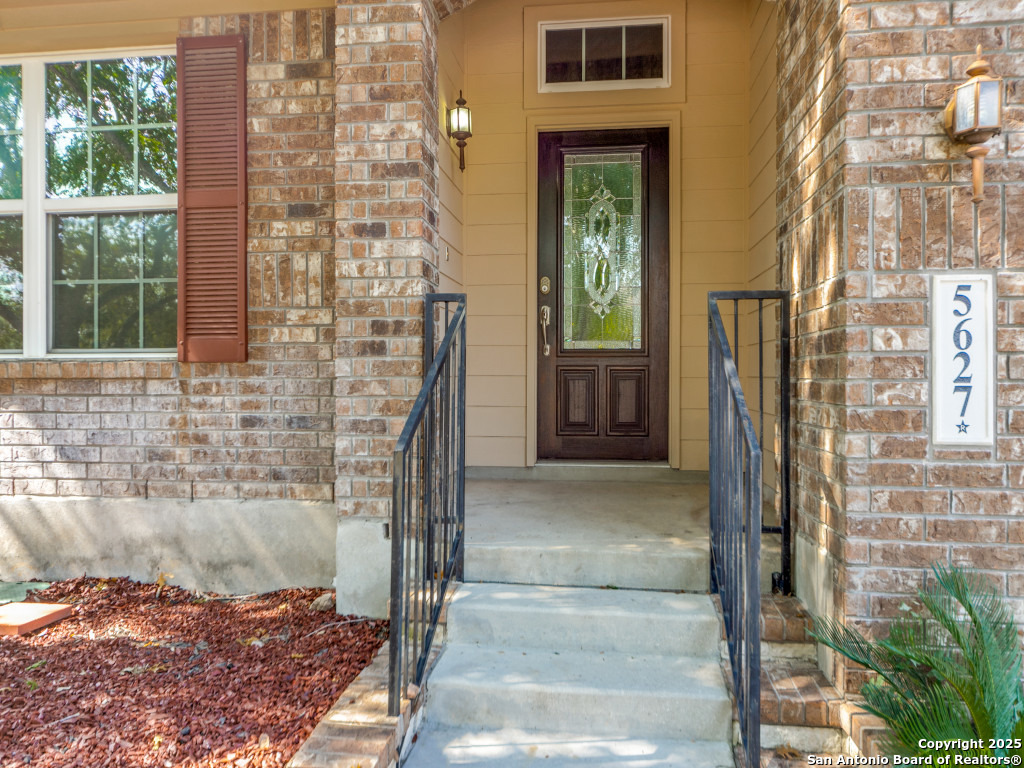 5627 Cypress Dawn San Antonio TX 78253