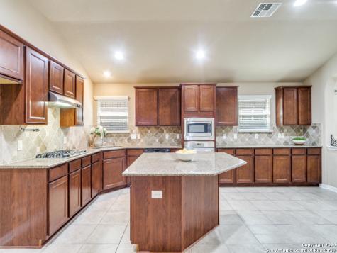 5627 Cypress Dawn San Antonio TX 78253