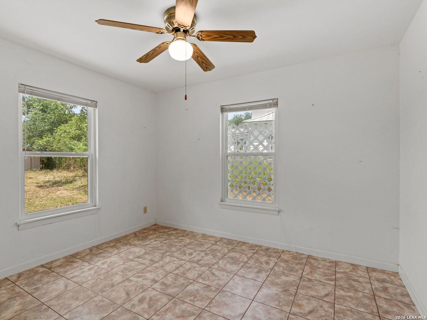 14923 Adams Street Lytle TX 78052