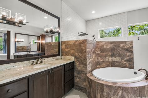 55 Brook Ridge Boerne TX 78015