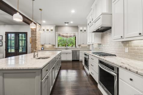 55 Brook Ridge Boerne TX 78015
