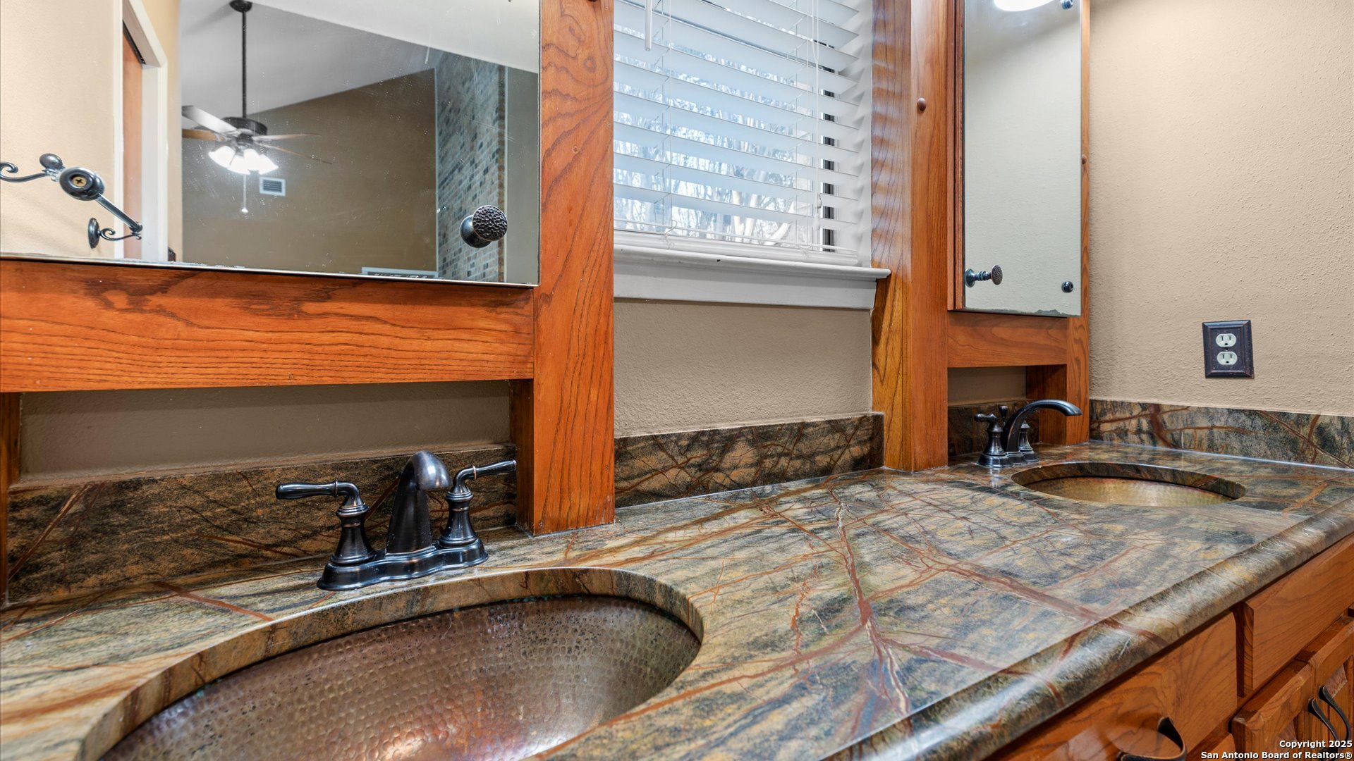 9521 Sumac Garden Ridge TX 78266
